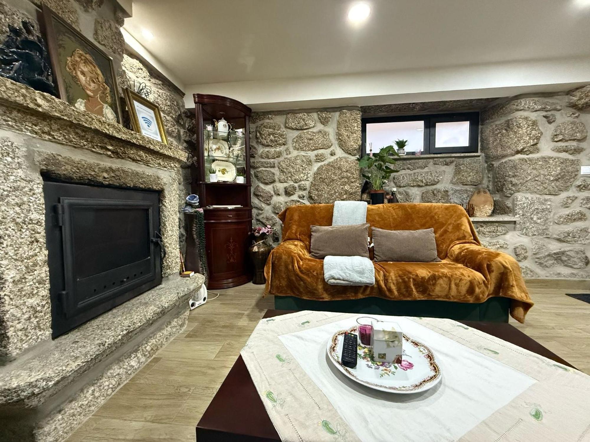 Casa Carlinhos Da Carreira Villa Terras de Bouro Ngoại thất bức ảnh